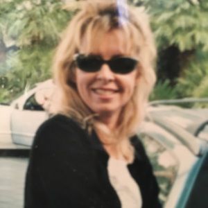 Meet your Posher, Becky